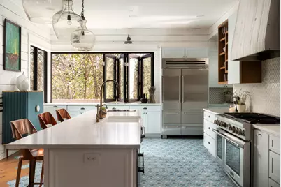 703 E Live Oak Street, Austin, TX 78704 - Photo 1