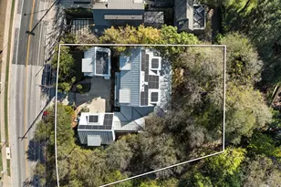 703 E Live Oak St, Austin, TX 78704 - Photo 37