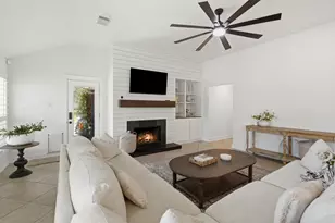4253 Canyon Glen Cir, Austin, TX 78732 - Photo 7