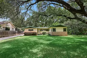 2004 Griswold Ln, Austin, TX 78703 - Photo 3