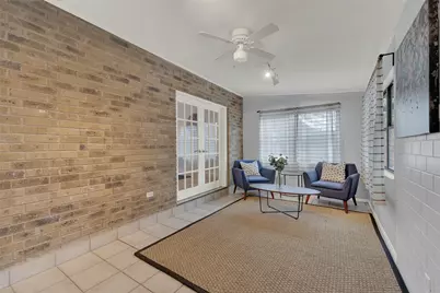 217 W Driftwood Drive, Fredericksburg, TX 78624 - Photo 15