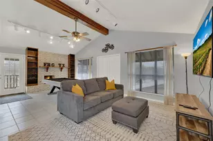 217 W Driftwood Dr, Fredericksburg, TX 78624 - Photo 27