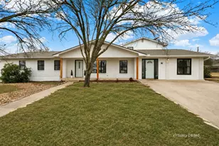 217 W Driftwood Dr, Fredericksburg, TX 78624 - Photo 1
