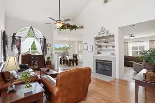 4405 Hoffman Dr, Austin, TX 78749 - Photo 7