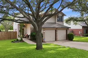 4405 Hoffman Dr, Austin, TX 78749 - Photo 3