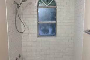 2623 Eastwood Ln, Round Rock, TX 78664 - Photo 9