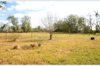 181 N Main Street, Paige, TX 78659 - Photo 19