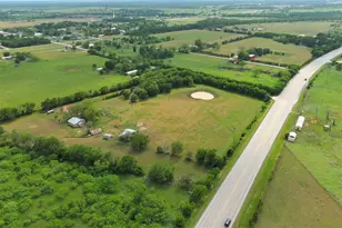 181 N Main St, Paige, TX 78659 - Photo 3