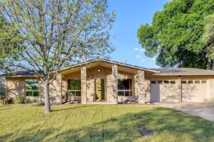 2504 Deerfoot Trail, Austin, TX 78704 - Photo 1
