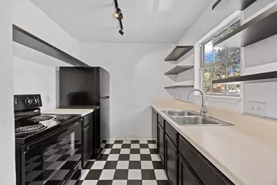 3902 Peterson Avenue #203, Austin, TX 78756 - Photo 9