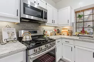 10819 Crown Colony Dr, Austin, TX 78747 - Photo 13