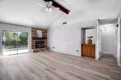 9427 Braeburn Glen, Austin, TX 78729 - Photo 5