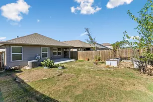 216 Dorchester Dr, Uhland, TX 78640 - Photo 21