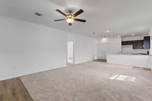 7704 Poppy Petal Dr Loop, Del Valle, TX 78617 - Photo 3