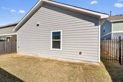 7704 Poppy Petal Dr Loop, Del Valle, TX 78617 - Photo 25