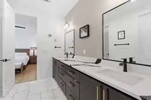 606A Clifford Dr, Austin, TX 78745 - Photo 21