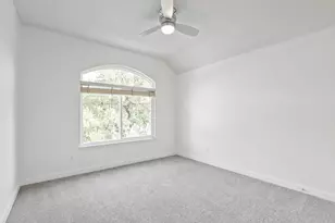 12052 Tulare Dr, Austin, TX 78738 - Photo 25