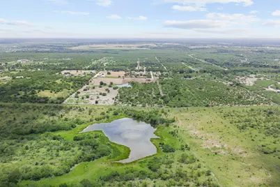 3315 Dry Creek Road, Lockhart, TX 78644 - Photo 17