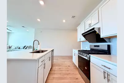 10608 Defender Trail, Austin, TX 78754 - Photo 11