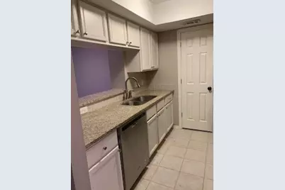 8103 Tuscarora Trail #B, Austin, TX 78729 - Photo 5