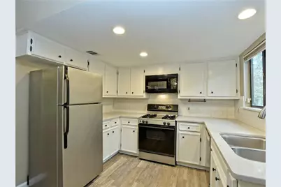 6206 Sun Vista Drive, Austin, TX 78749 - Photo 3