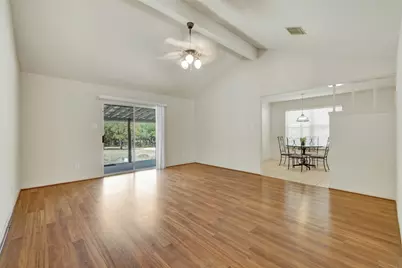 2011 Mustang Lane, San Marcos, TX 78666 - Photo 11