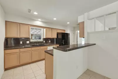 2011 Mustang Lane, San Marcos, TX 78666 - Photo 15