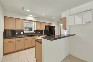 2011 Mustang Ln, San Marcos, TX 78666 - Photo 15