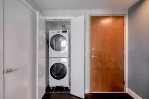 300 Bowie St, Austin, TX 78703 - Photo 25