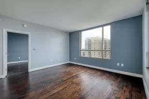 300 Bowie St, Austin, TX 78703 - Photo 11