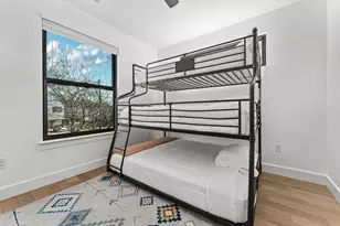 910 Tillery St, Austin, TX 78702 - Photo 17