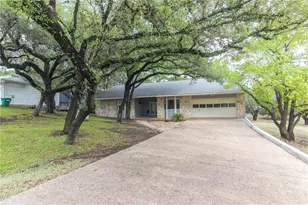 21825 Tallahassee Ave, Lago Vista, TX 78645 - Photo 1