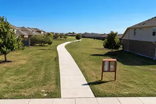 112 Bremen St, Georgetown, TX 78626 - Photo 27