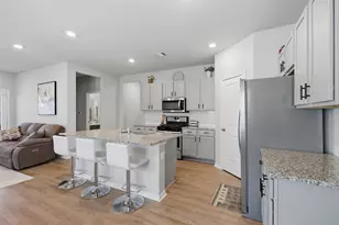 112 Bremen St, Georgetown, TX 78626 - Photo 9