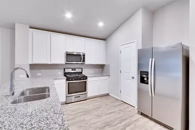 5828 S Bianca Drive, Round Rock, TX 78665 - Photo 5