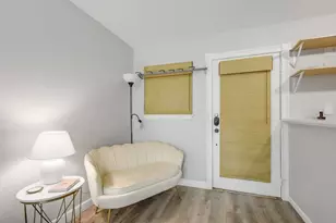 1111 W 10th St, Austin, TX 78703 - Photo 5