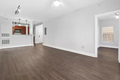 1901 Crossing Place #3101, Austin, TX 78741 - Photo 11