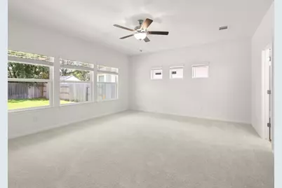 109 Wagon Spoke Way, Liberty Hill, TX 78642 - Photo 15