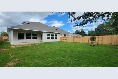 109 Wagon Spoke Way, Liberty Hill, TX 78642 - Photo 3