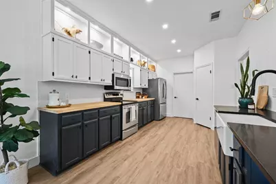 11104 Whiskey River Drive, Austin, TX 78748 - Photo 9