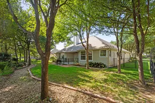 3005 Parker Dr, Georgetown, TX 78628 - Photo 3