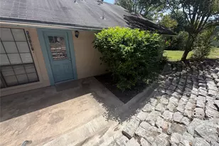 11101 Oak Branch Dr, Austin, TX 78737 - Photo 3