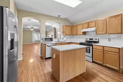 1005 Haleys Way Drive, Buda, TX 78610 - Photo 15
