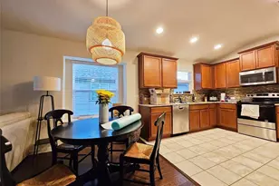 18205 Bandelier Dr, Pflugerville, TX 78660 - Photo 11