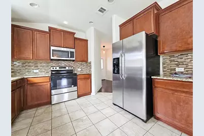 18205 Bandelier Drive, Pflugerville, TX 78660 - Photo 9