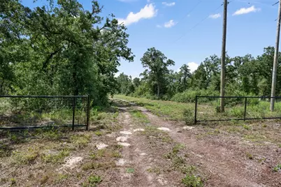 716 Cumley Lane, Thorndale, TX 76577 - Photo 3