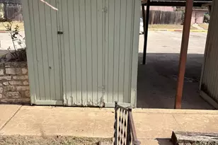 6908 Lovely Ln, Austin, TX 78744 - Photo 9