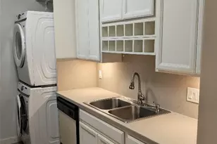 2529 Rio Grande St, Austin, TX 78705 - Photo 7