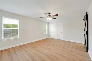 21502 Paine Ave, Lago Vista, TX 78645 - Photo 13