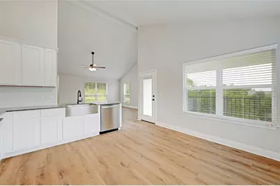21502 Paine Avenue, Lago Vista, TX 78645 - Photo 11